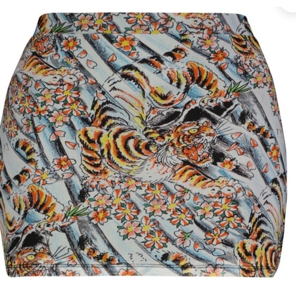 Ed Hardy sky TIGER floral PRINT MESH mini SKIRT size medium new - Picture 2 of 4